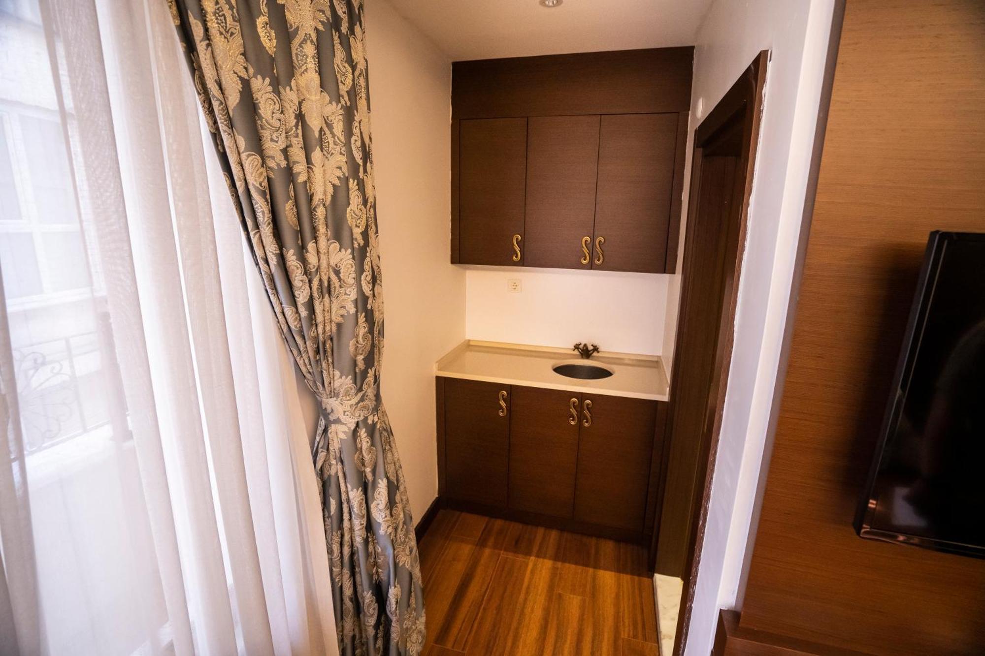 Sea Golden Hotel Darica  Ngoại thất bức ảnh